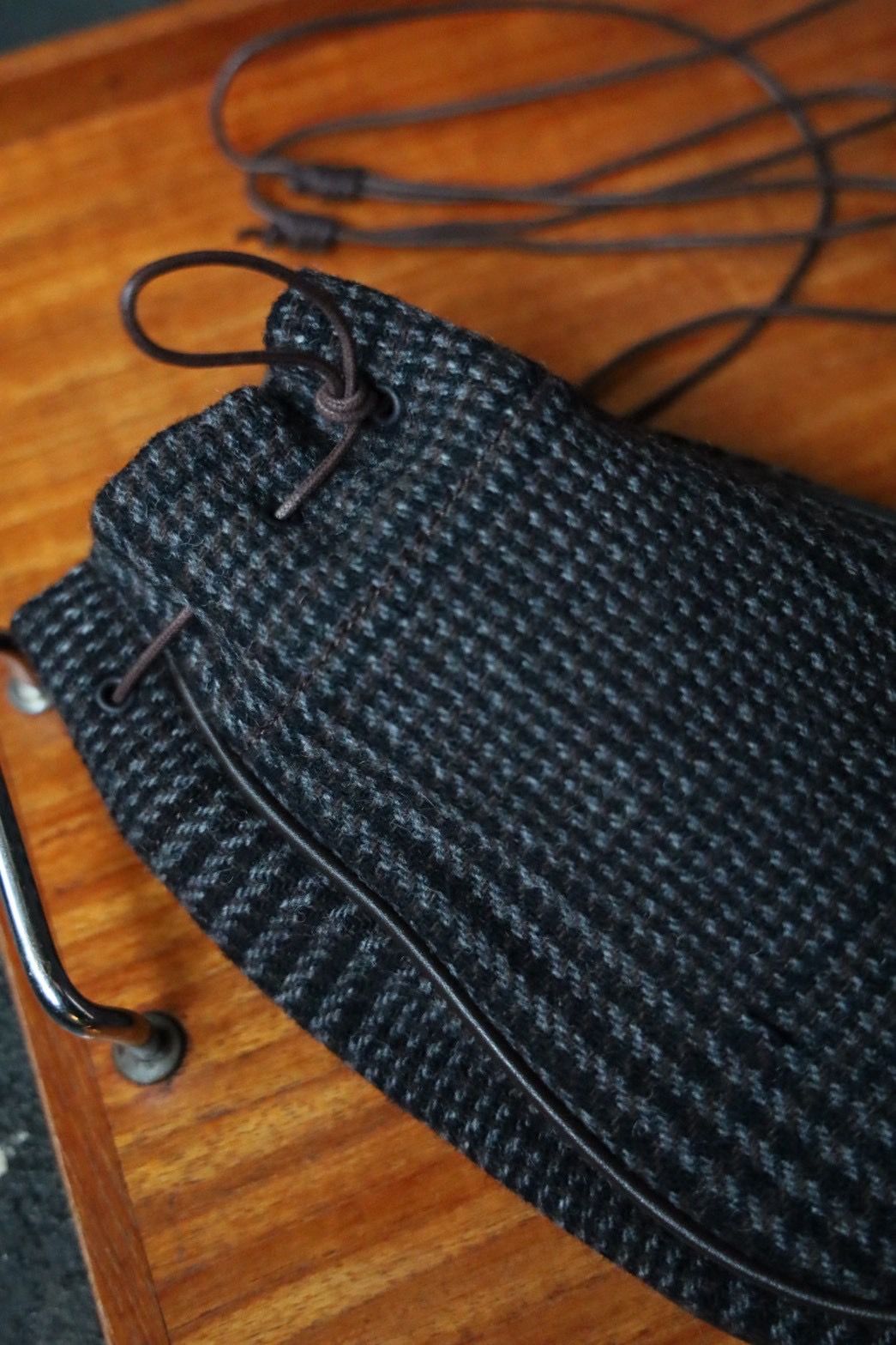 エンダースキーマ 25SA バッグtweed senzu bag(xu-b-snz)brown