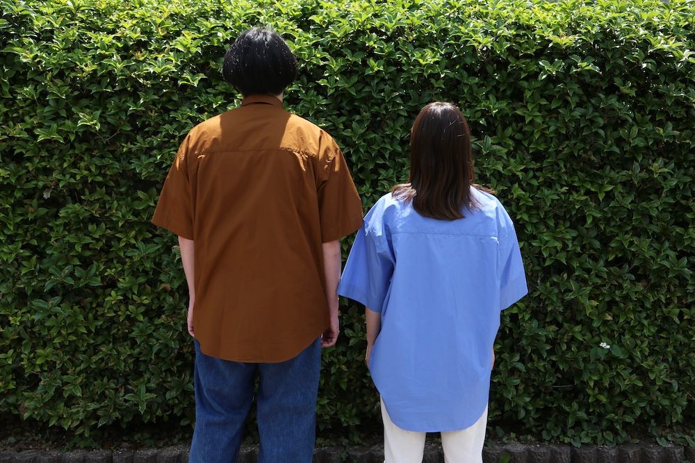 Graphpaper Broad Oversized S/S Regular Collar Shirt(GM212-50625B) style. 2021.05.30.