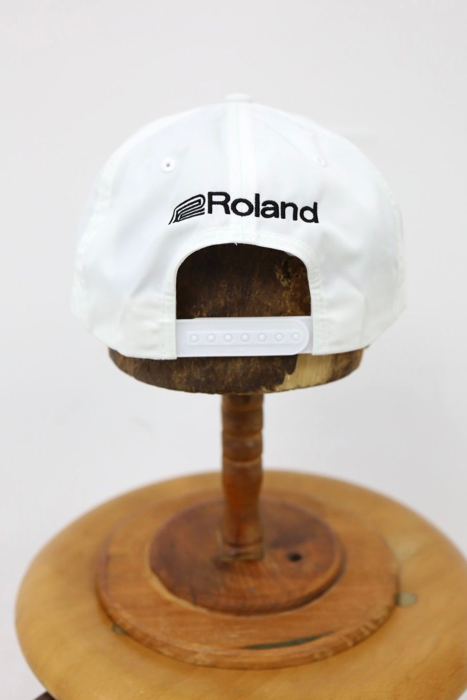 イズネスミュージック 26SS TR-808 CAP(ISNESS MUSIC×ROLAND)(IMP7_05_TR-808CAP01)WHITE-BLACK☆新作発売！