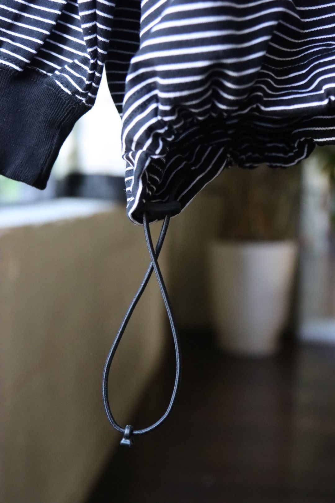 イズネス23AW バルーンロングスリーブTシャツ BALLOON LONG SLEEVE T-SHIRT(1004AWCS03)BLACK×WHITE border