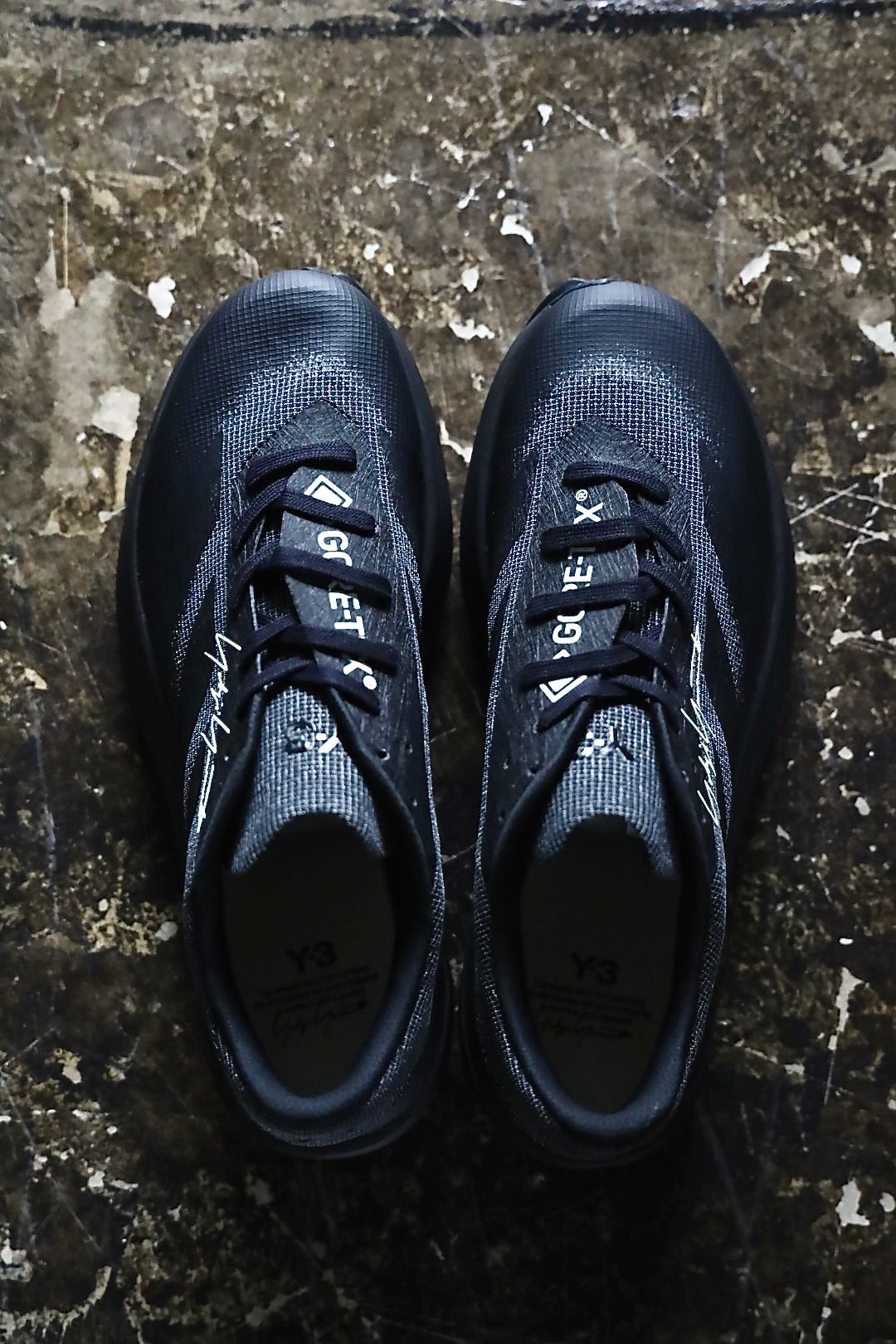 ワイスリー  Y-3 EVO SL ATR GTX Trainers(KI7881)BLACK☆新作発売！
