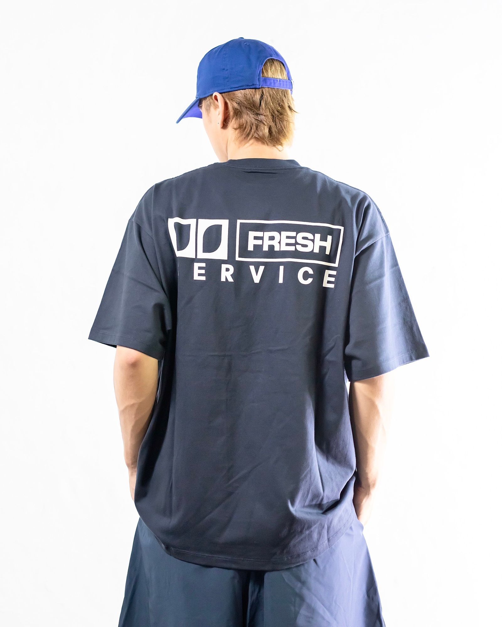 FreshService 新作CORPORATE PRINTED S/S TEE ‘‘FS’’(NAVY)style 2024.7.19