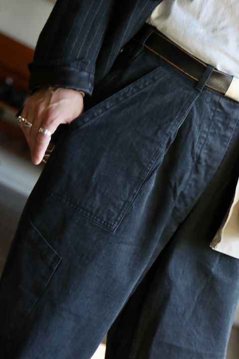 アプレッセ22FW USAF Hemmed Bottoms"BLACK"スタイル