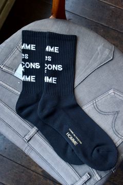コムデギャルソンオム25SS ロゴソックス(HO-K501-051)BLACK