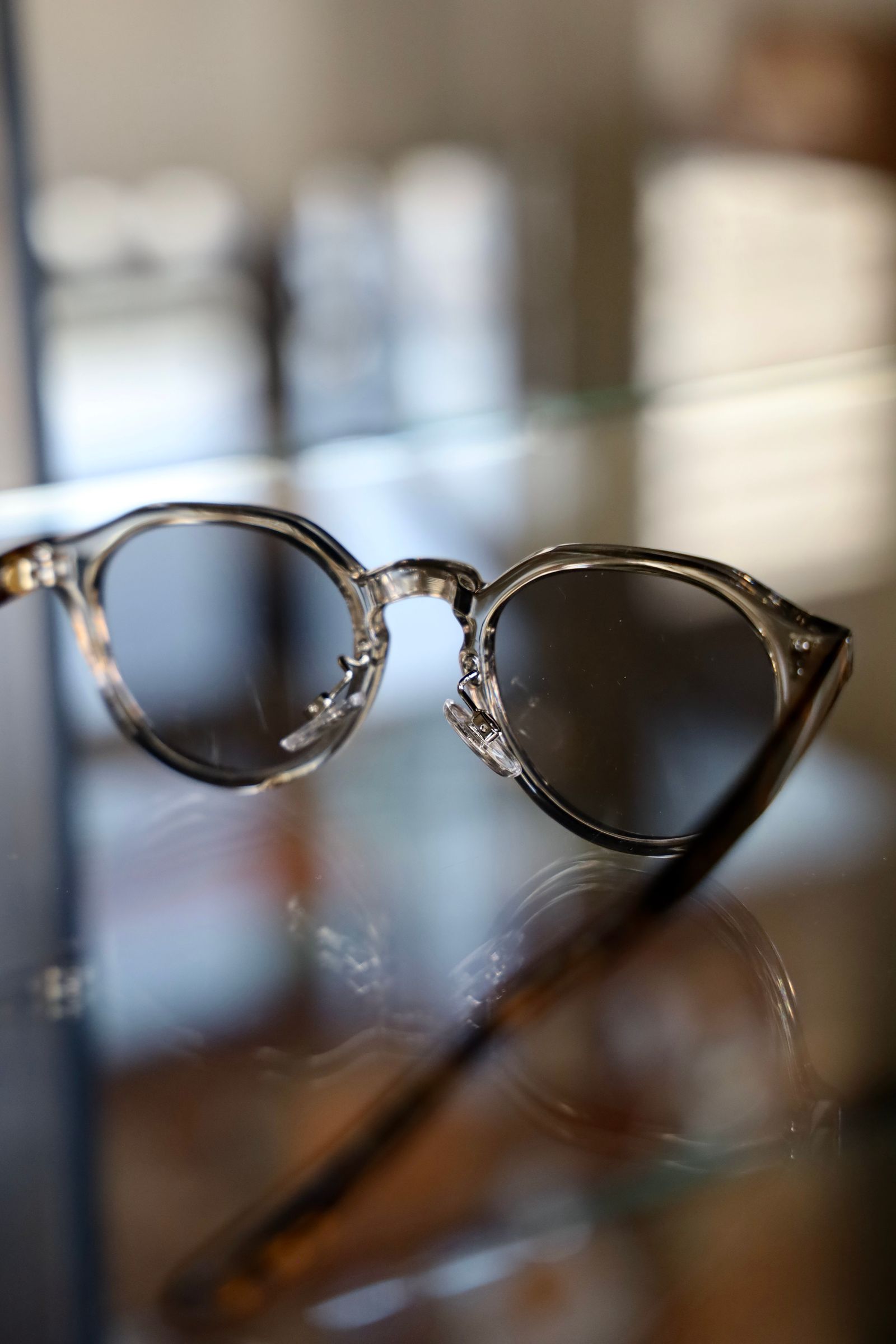 イズネスミュージックサングラス is-ness LARRY SUNGLASSES(BOSTON TYPE)CLEAR-GRAY