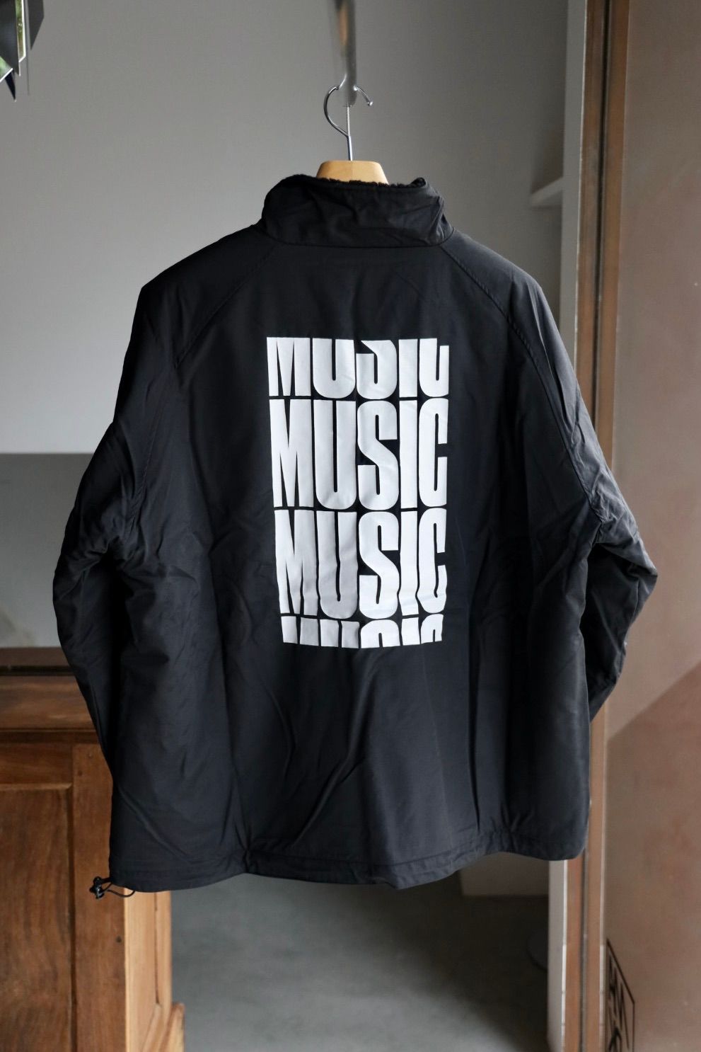 イズネスミュージック 25AW DELAY REVERSIBLE FLEECE JACKET (IMP6_22_MUSIC DELAYJK01)BLACK☆新作発売！
