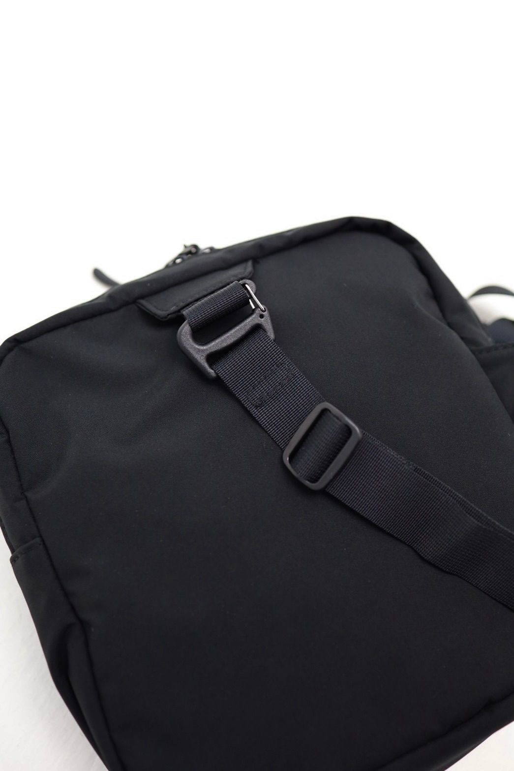 フレッシュサービス UTILITY SLING BAG(FSP253-90069)BLACK☆11月22日(土)発売！