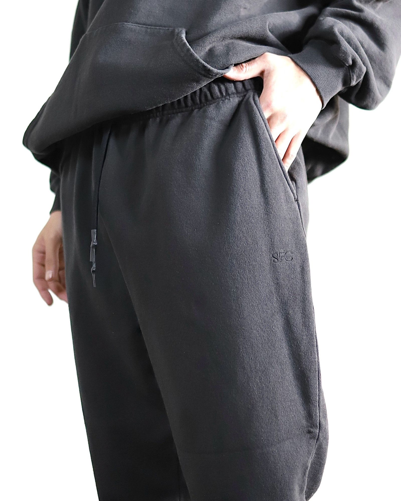 S.F.C 新作SFC HOODIE スタイル 2024.1.25