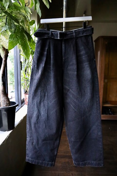 グラフペーパー Selvage Denim Belted Pants(GU261-40064DB)BLACK_DARK FADE★1月24日(土)発売！