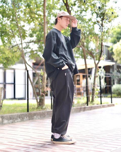 STRIPES FOR CREATIVE FW23 SUPER BIG FLAT LS TEEスタイル