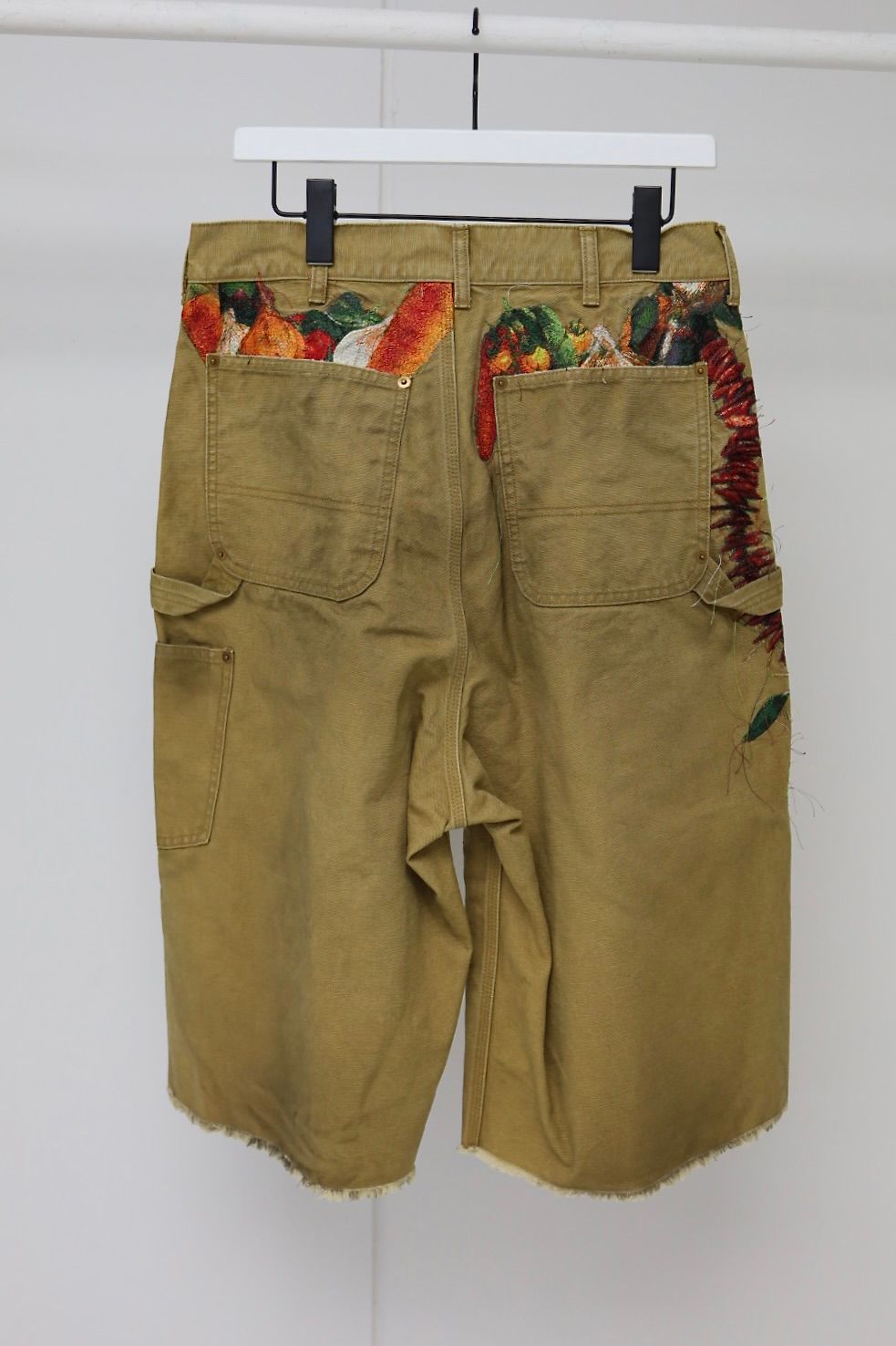doublet ダブレット26SS VEGETABLE EMBROIDERY CUT-OFF PANTS (26SS19PT350) BEIGE ★1月17日(土)11:00発売！
