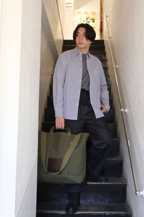 COMME des GARCONS HOMME HOMME刺繍ストライプシャツ(HG-B019-051)style.2021.5.2