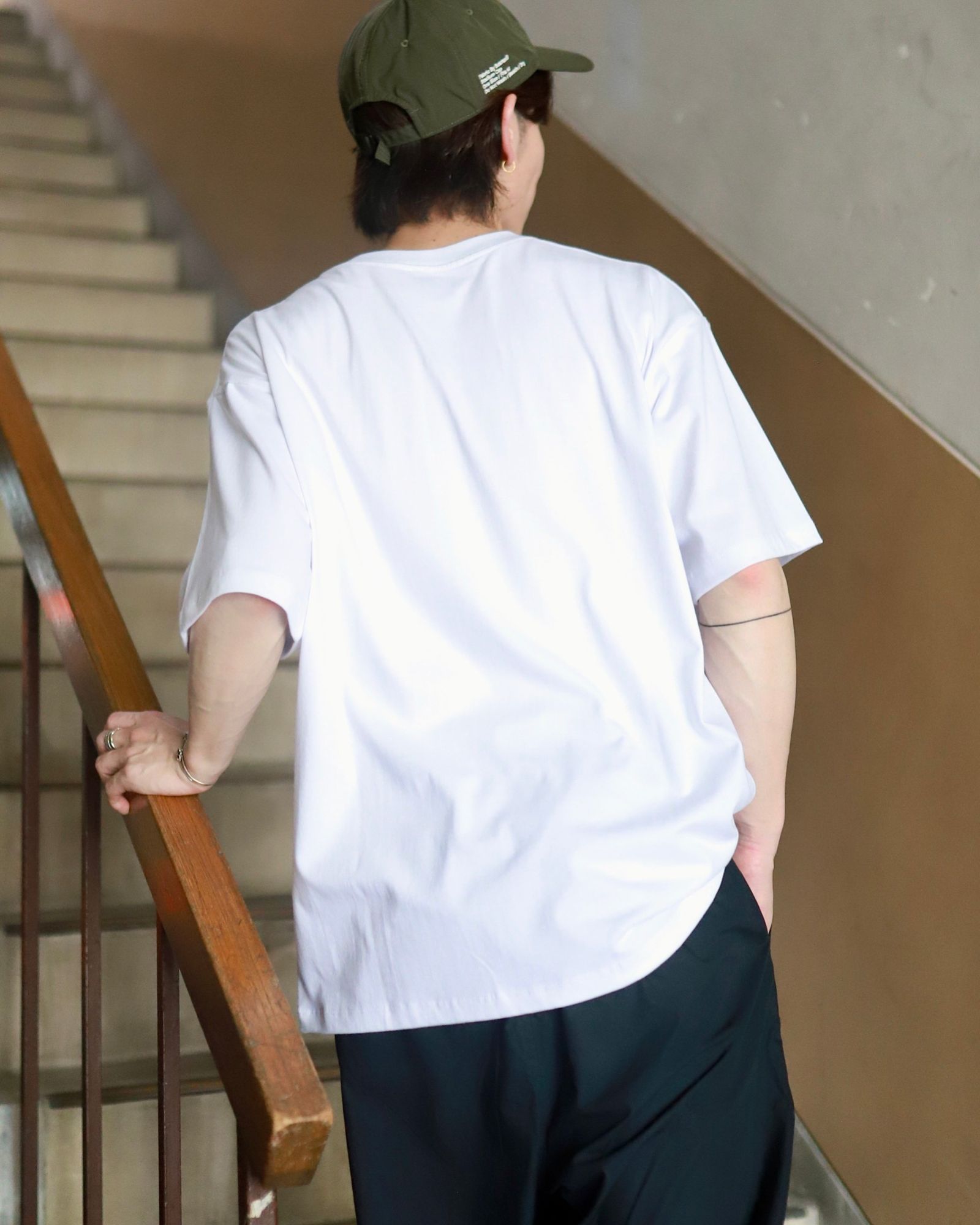 FreshService フレッシュサービス 23AW AS ×FS CORPORATE S/S TEE"READ"スタイル