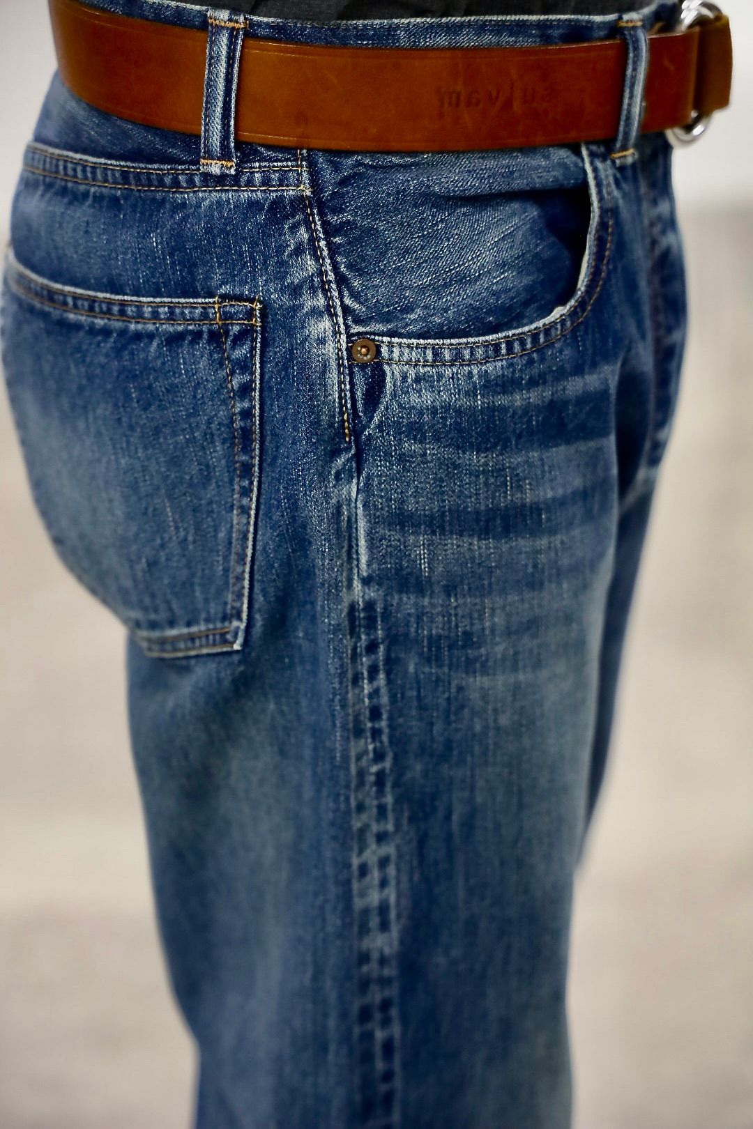 A.PRESSE Washed Denim Pants E"BLEACH"スタイル2025.10.12.