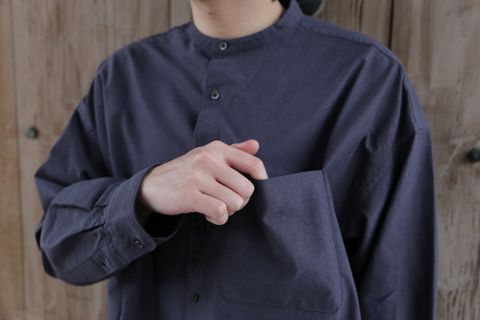 Graphpaper Oxford Oversized Band Collar Shirt(GM211-50137B) style.2021.3.13.