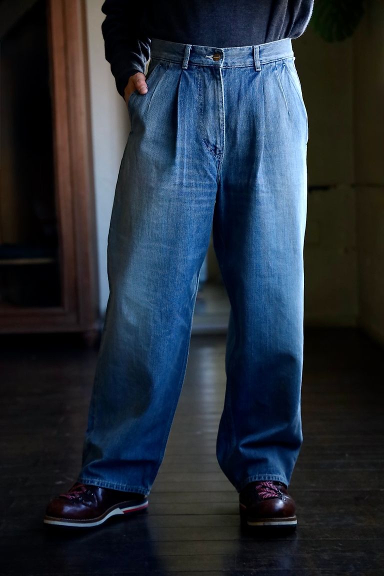 Graphpaper - グラフペーパー25SS Selvage Denim Two Tuck Pants(GU251  