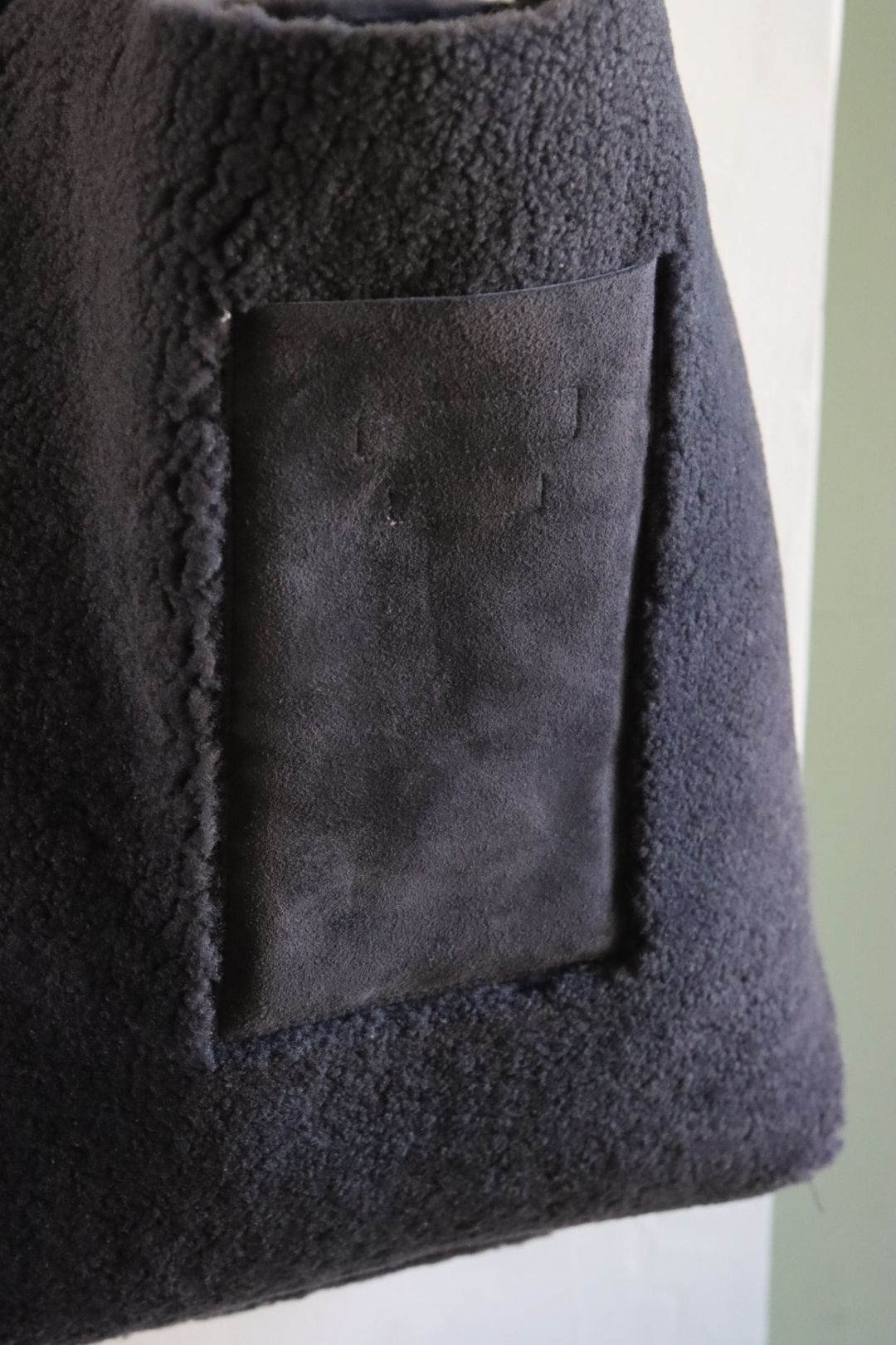 ヨーク22AW REVERSIBLE MOUTON BAG(YK22AW0400A)CHARCOAL