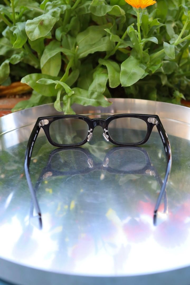 ノチノオプティカル "ONDA " #1.GLOSS BLACK × CLEAR to GREY (調光モデル)