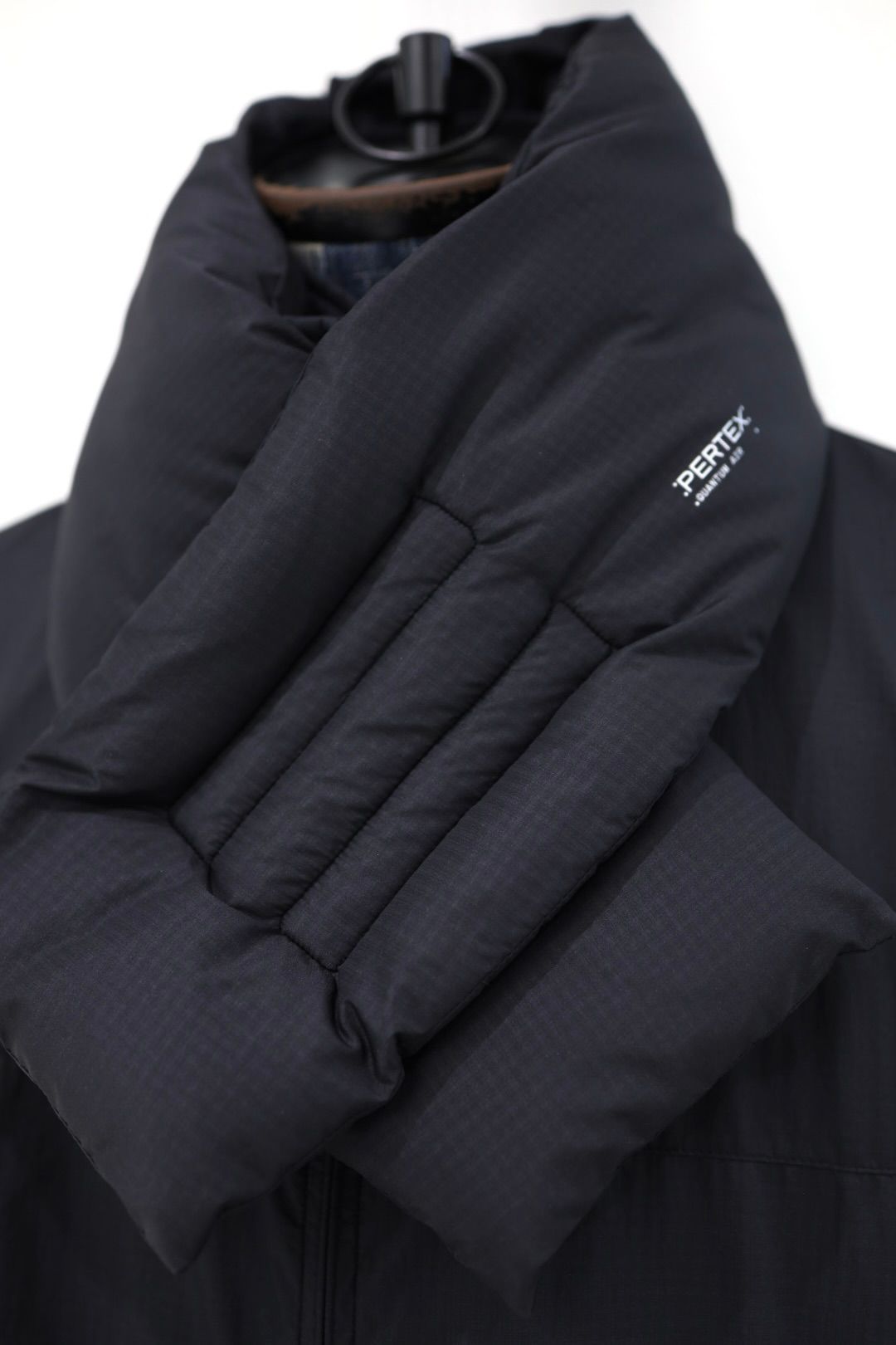 グラフペーパー PERTEX® QUANTUM AIR Field Neck Warmer(GU263-90283)BLACK☆9月26日(土)発売！