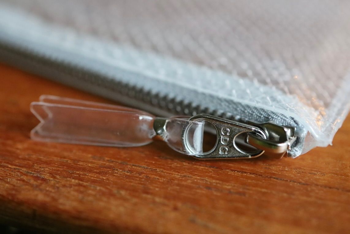 コムデギャルソン 財布 SNAKE TRANSPARENT ZIP POUCH(大)(8Z-T510-051)☆12月再入荷致します！