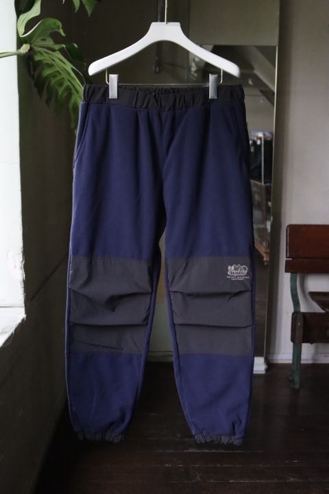 イズネス22AW THM FLEECE PANTS (1003AWPT01)NAVY