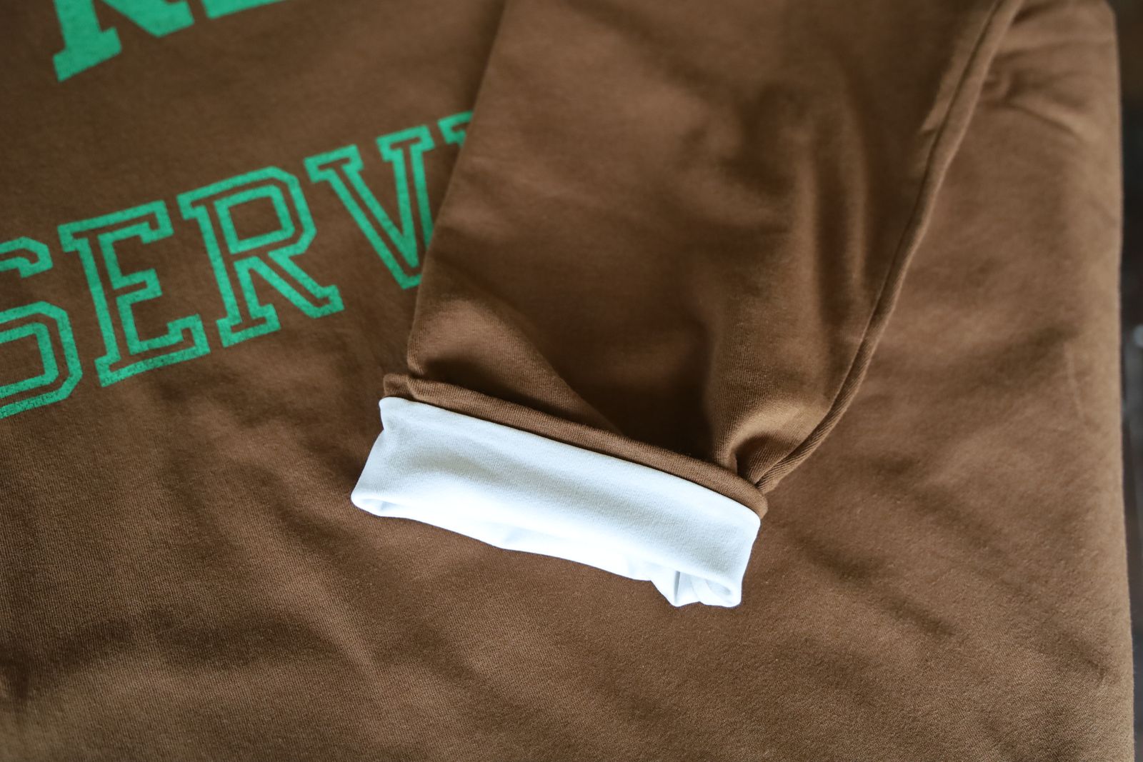 フレッシュサービス REVERSIBLE L/S TEE (FSC252-70041)BROWN