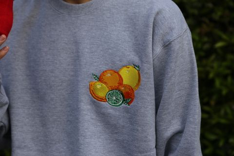 WIND AND SEA SEA (juicy-fresh) CREW NECK"GREY"style.4.24.