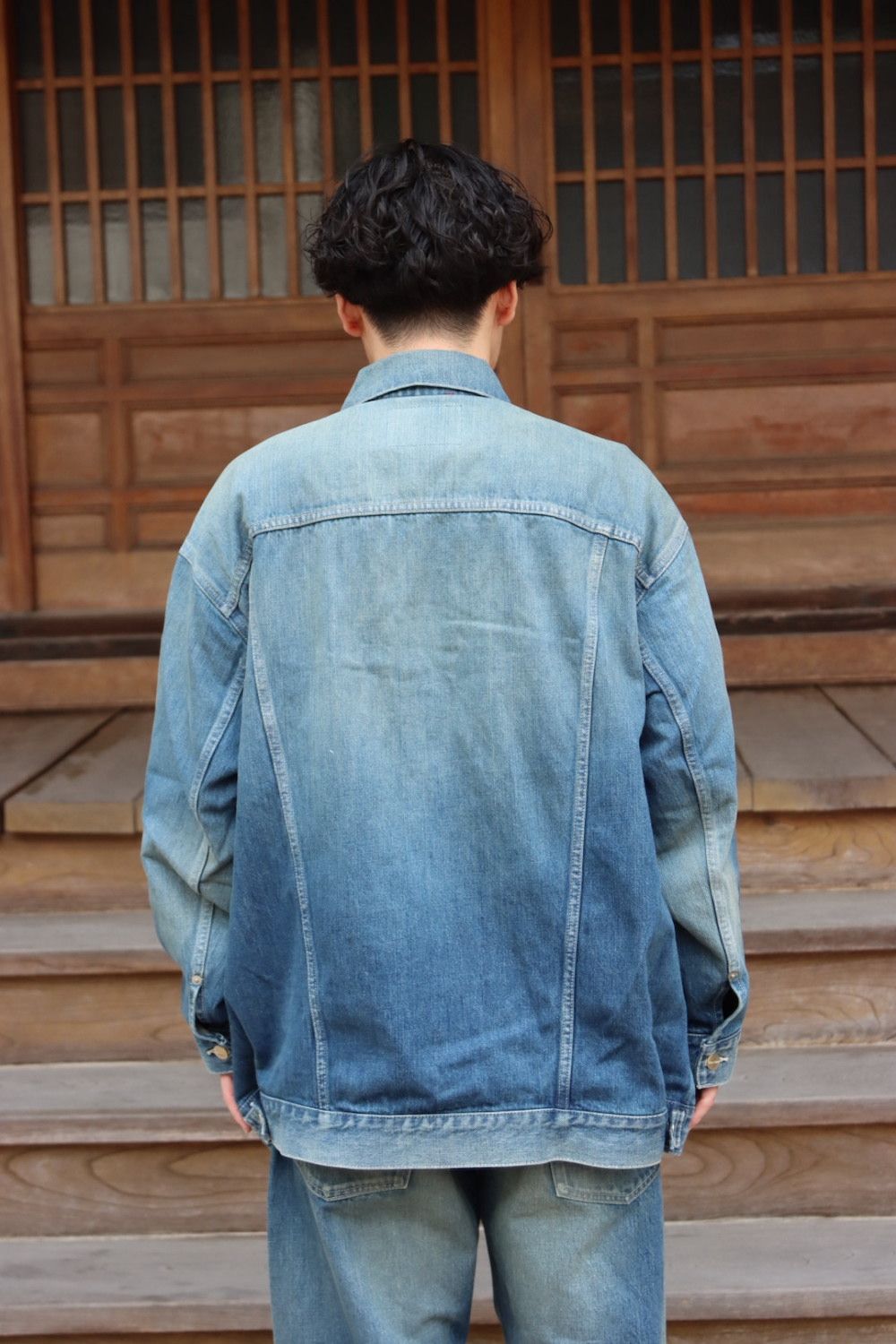 Graphpaper Selvage Denim Trucker Jacket(GU223-30016DB) style