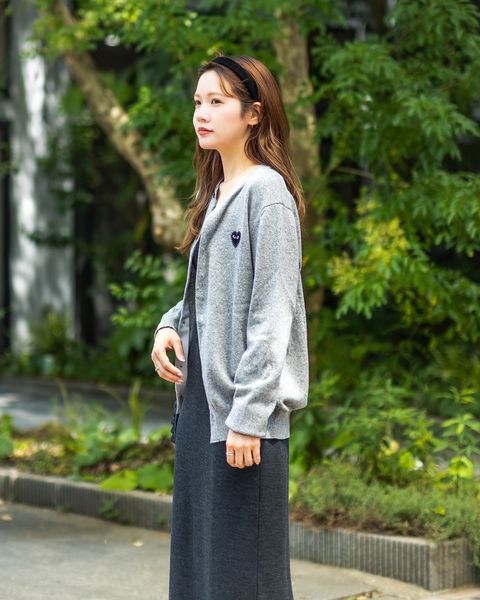 PLAY COMME des GARCONS(プレイ コムデギャルソン) 新作ROUNE-NECK RHINESTONE CARDIGAN(BLACK HEART)style.2025.8.7
