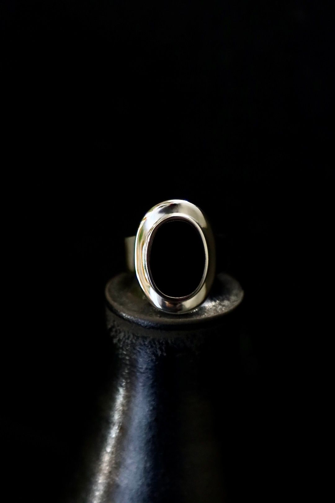 Amulet Ring with Onyx – XOLO JEWELRY