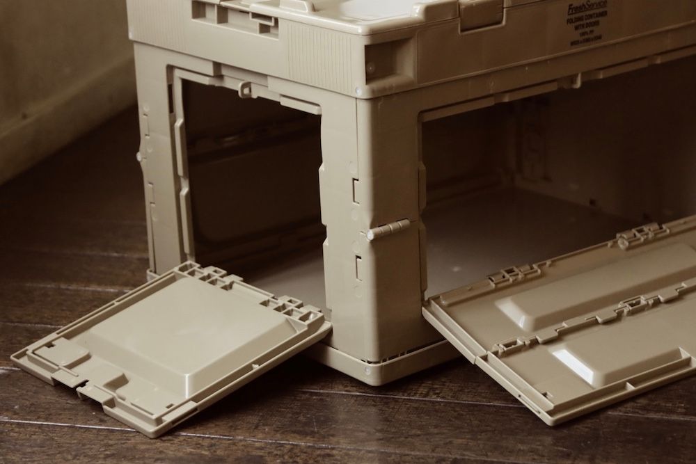 フレッシュサービス FOLDING CONTAINER w/2 DOORS "SAND"