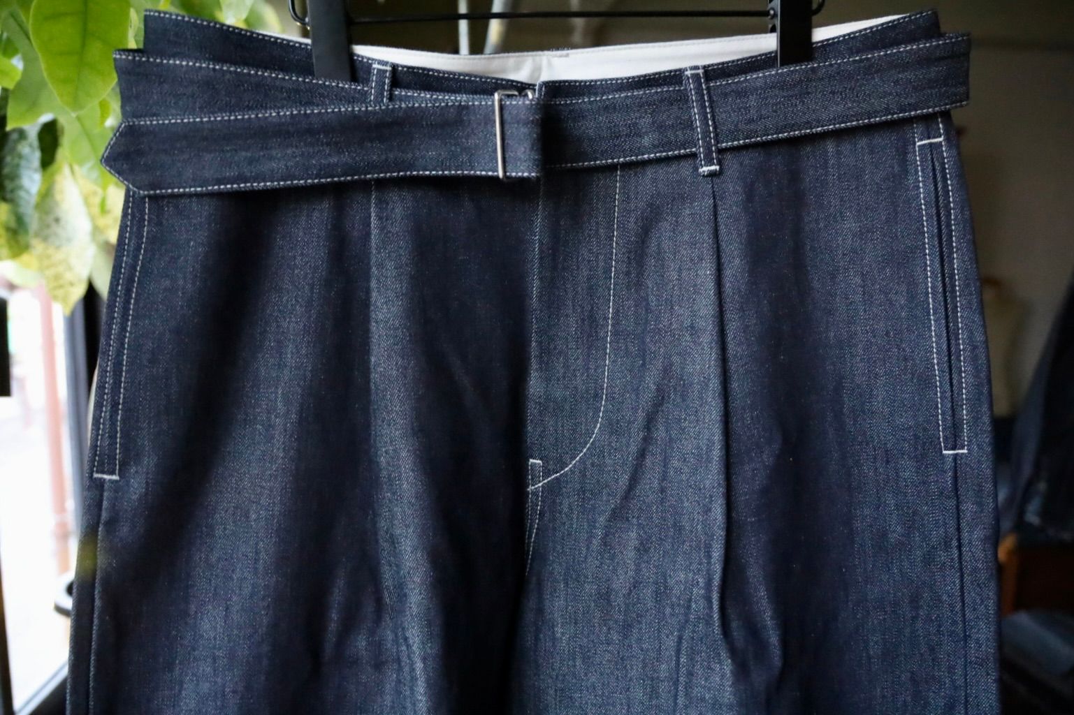 グラフペーパー25AW Selvage Denim Belted Pants(GU253-40064RB)INDIGO_RIGID☆8月9日(土)発売！