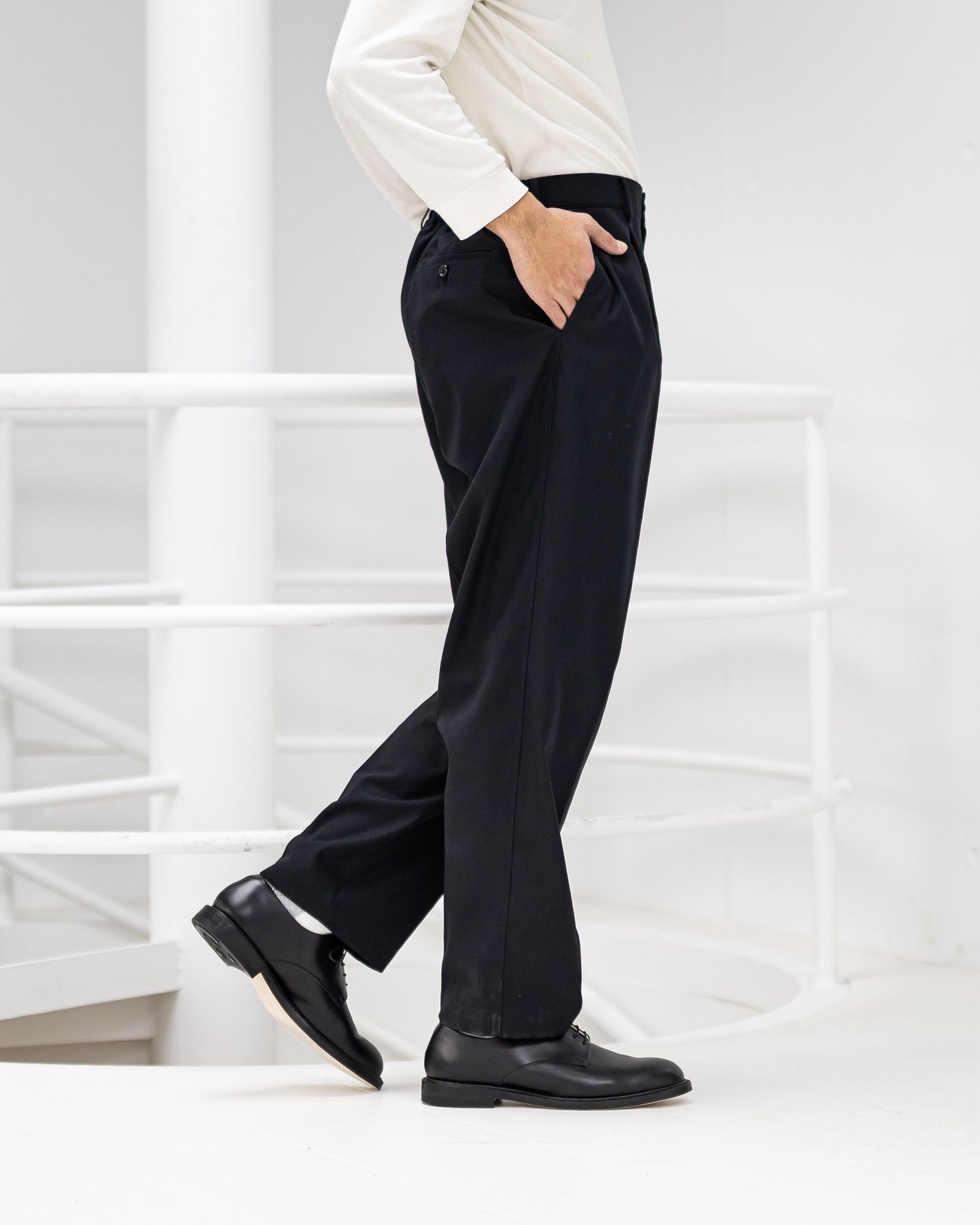 グラフペーパー 26SS Wooly Cotton Twill Wide Tapered Slacks(GM261-40047B)BLACK☆1月31日(土)発売！
