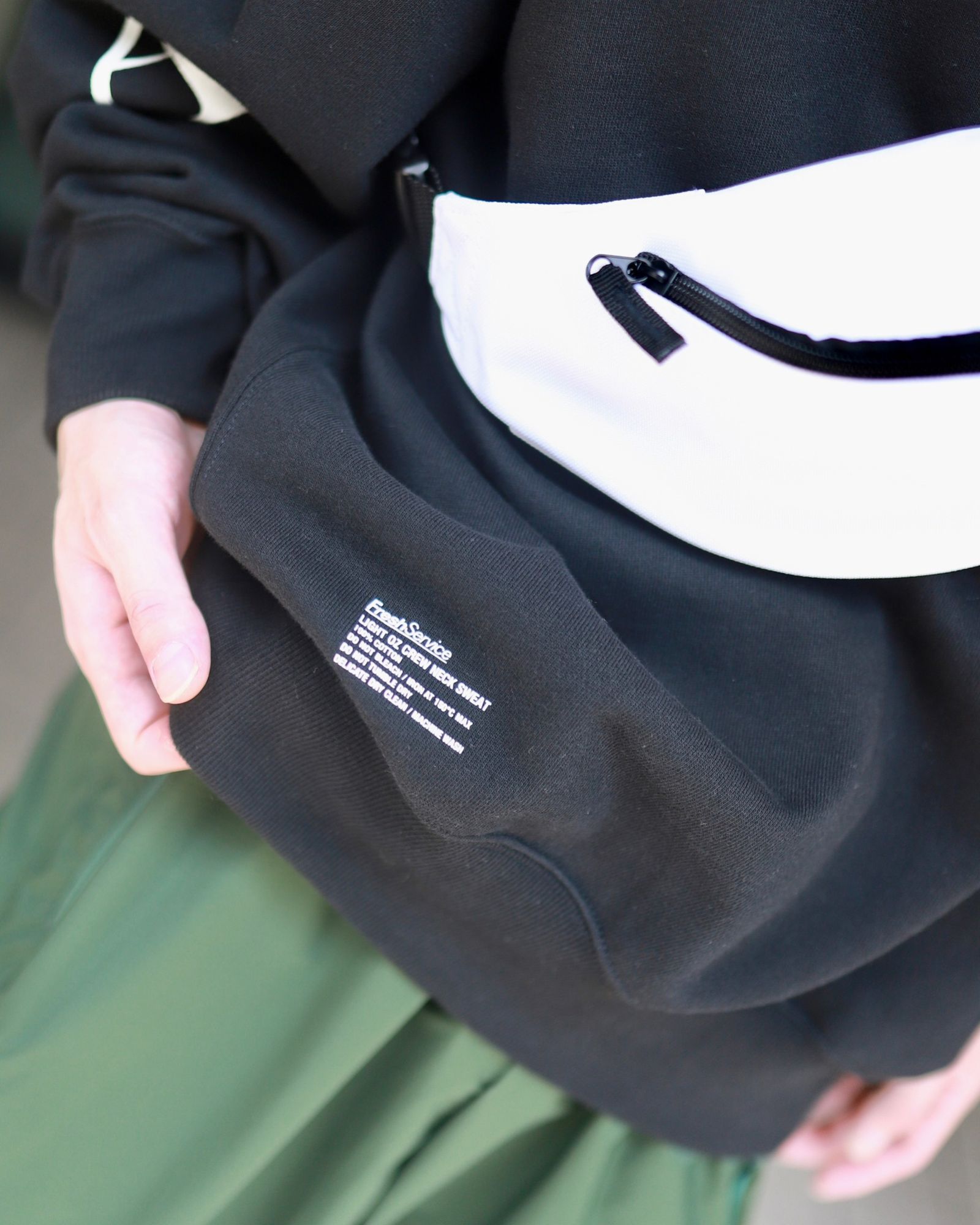 FreshService フレッシュサービス AS ×FS LIGHT OZ CREW NECK SWEATスタイル