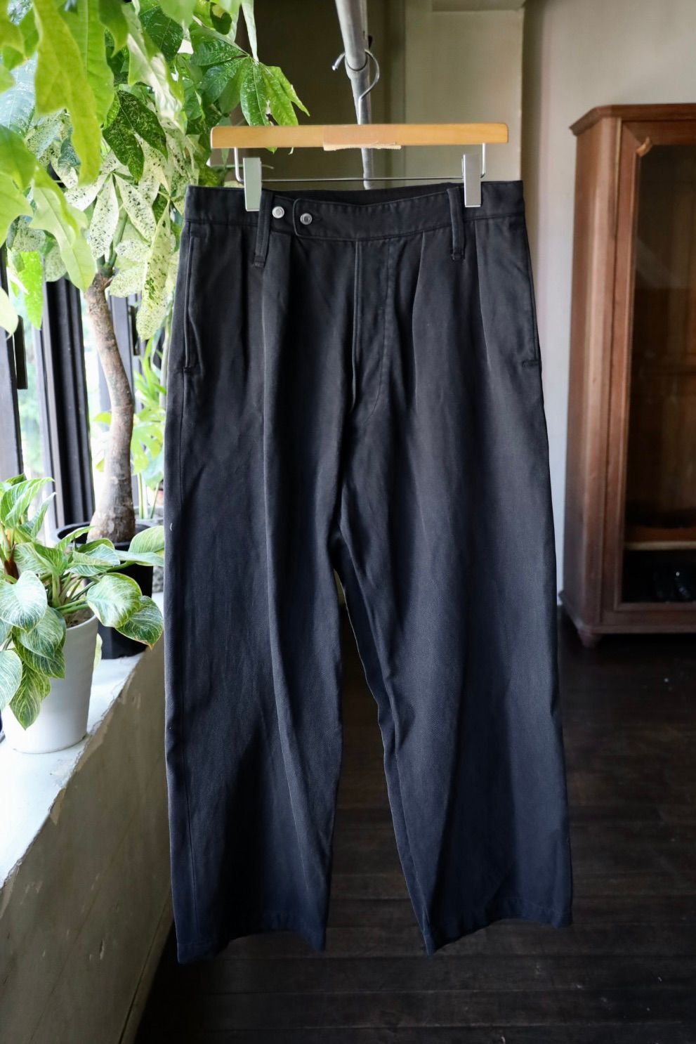 アプレッセ 2025 STYLE2 Silk Cotton WW2 British Army Trousers(25AAP-04-09)BLACK☆7月26日(土)発売！