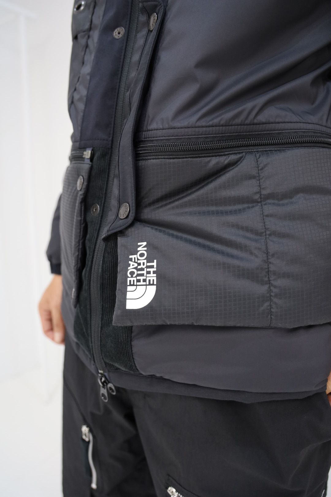 eYe JUNYA WATANABE MAN  THE NORTH FACE エステルタフタ他素材ミックスジャケット10月18日(土)新作発売！