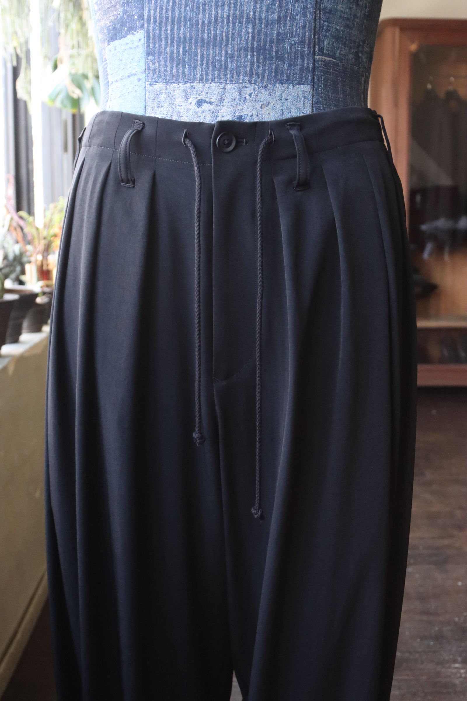 ヨウジヤマモト24SS 定番 バルーンパンツ (HS-P11-500)BLACK