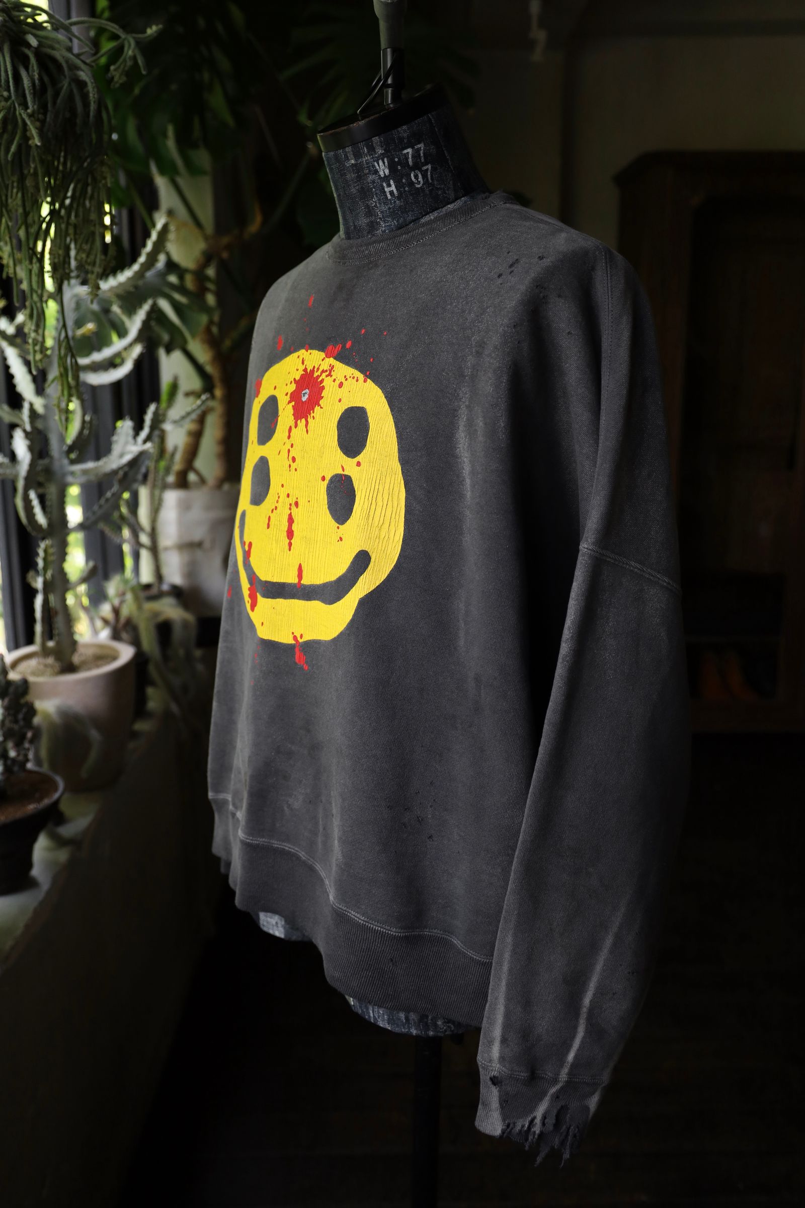 セントマイケル24AW SMILE CP_CREW SWT(SM-YS1-0000-C06)BLACK