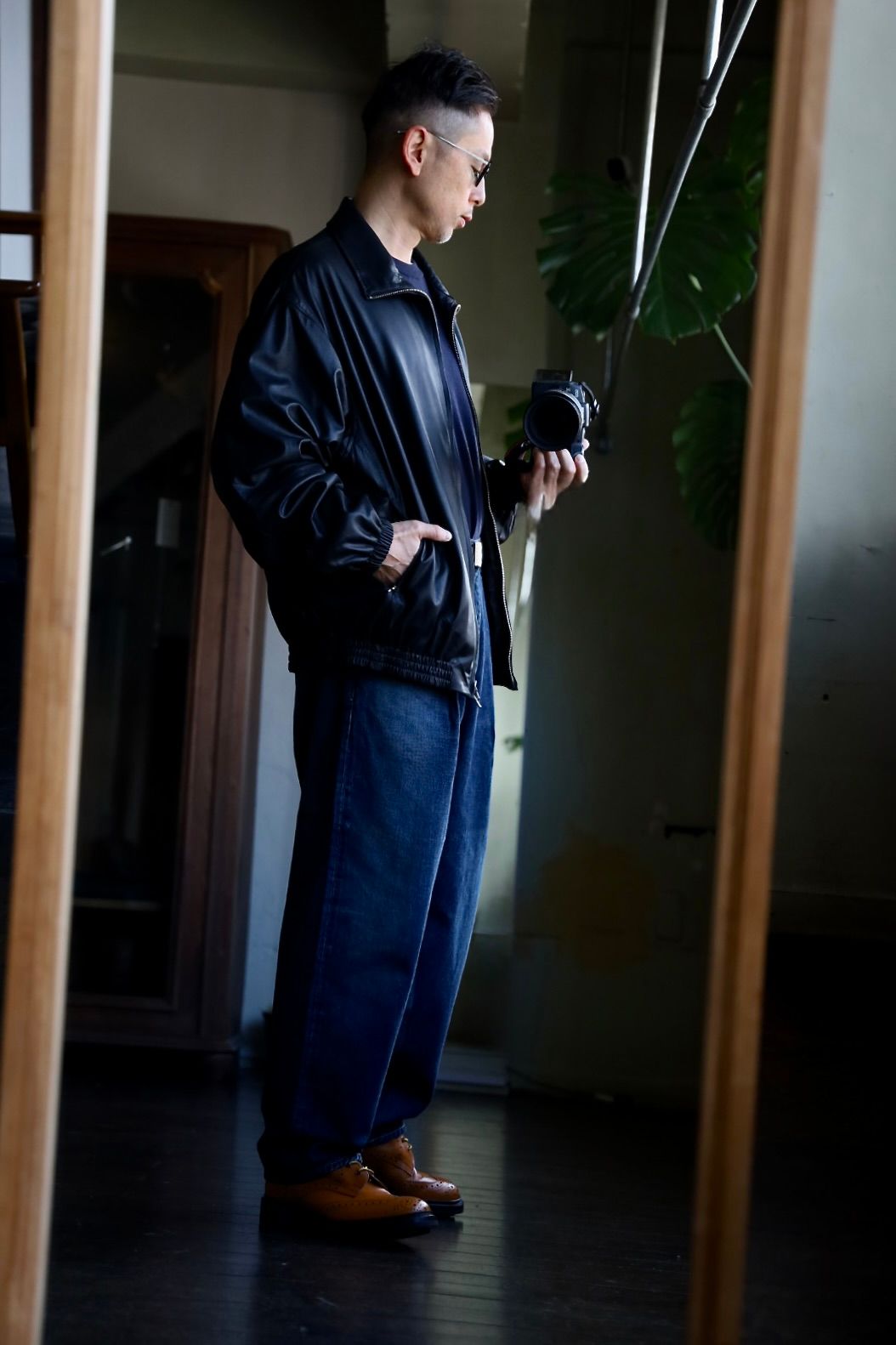 Graphpaper Selvage Denim Two Tuck Tapered Pantsスタイル