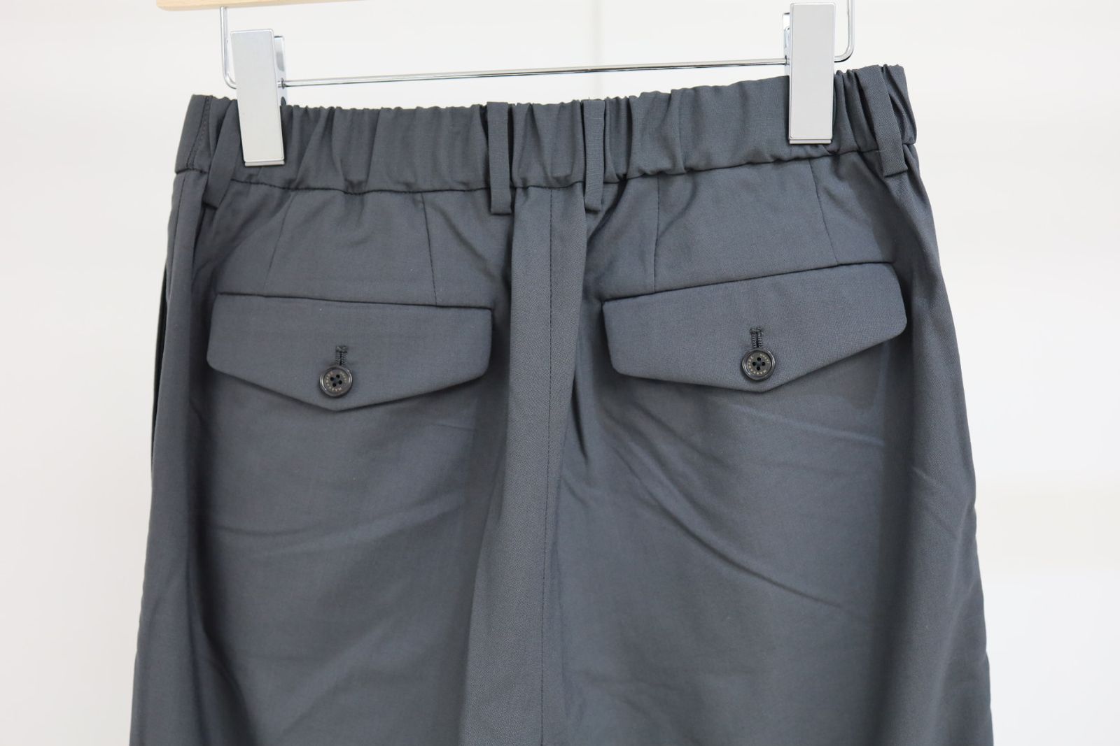 MARKAWARE 26SS TRIPLE PLEATED WIDE TROUSERS(A26A15PT03C)CHARCOAL☆新作発売！