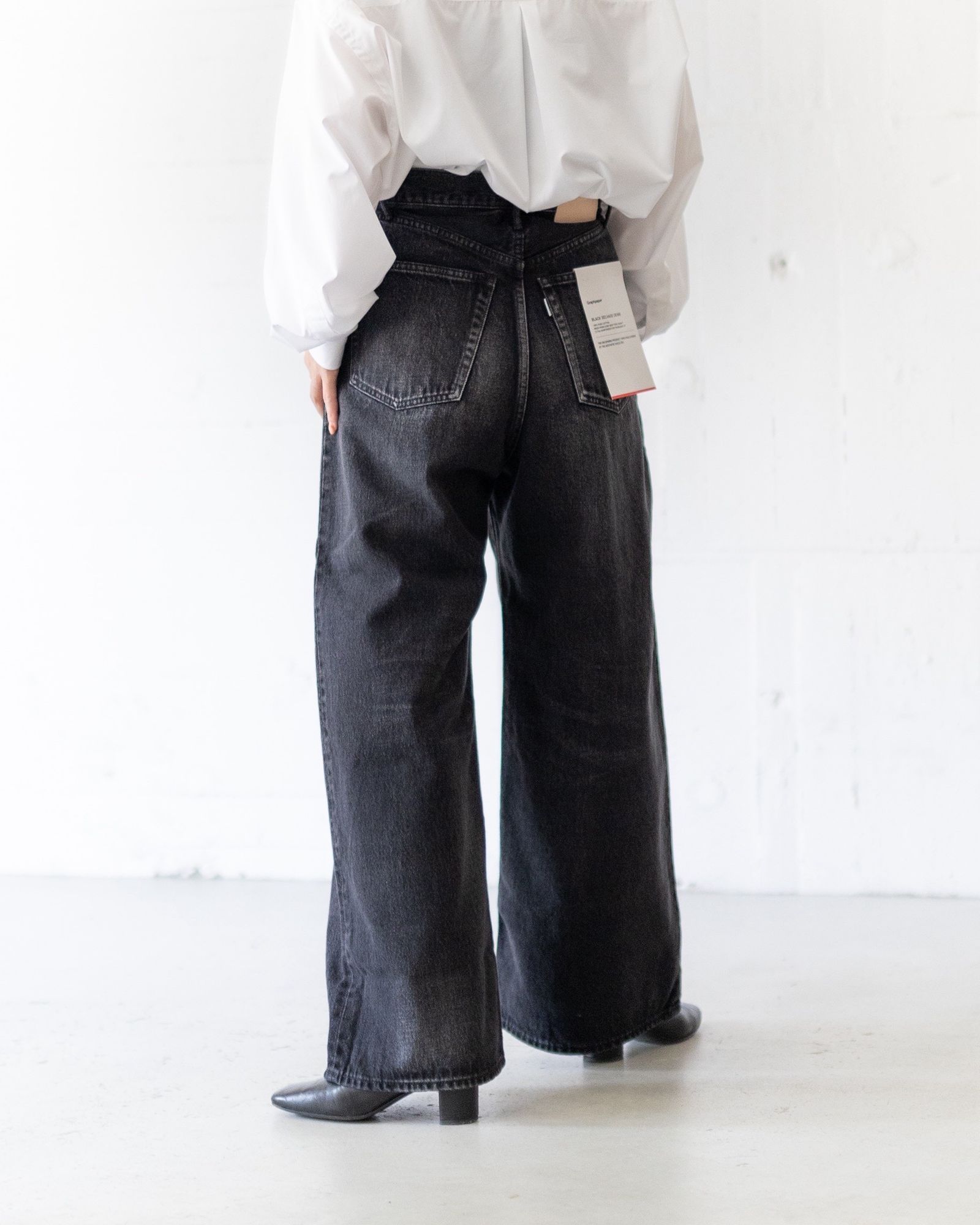 Graphpaper Selvage Denim Two Tuck Wide Pants style.2025.08