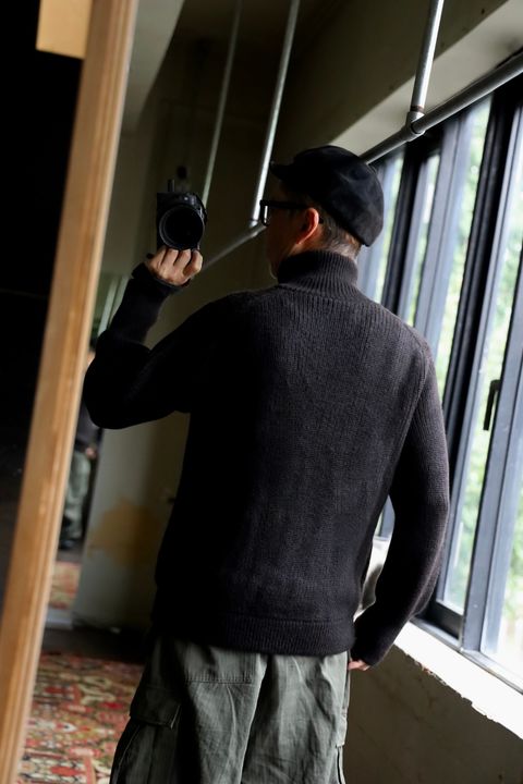 MARKAWARE 26AW DRIVERS KNIT"NATURAL BLACK"スタイル