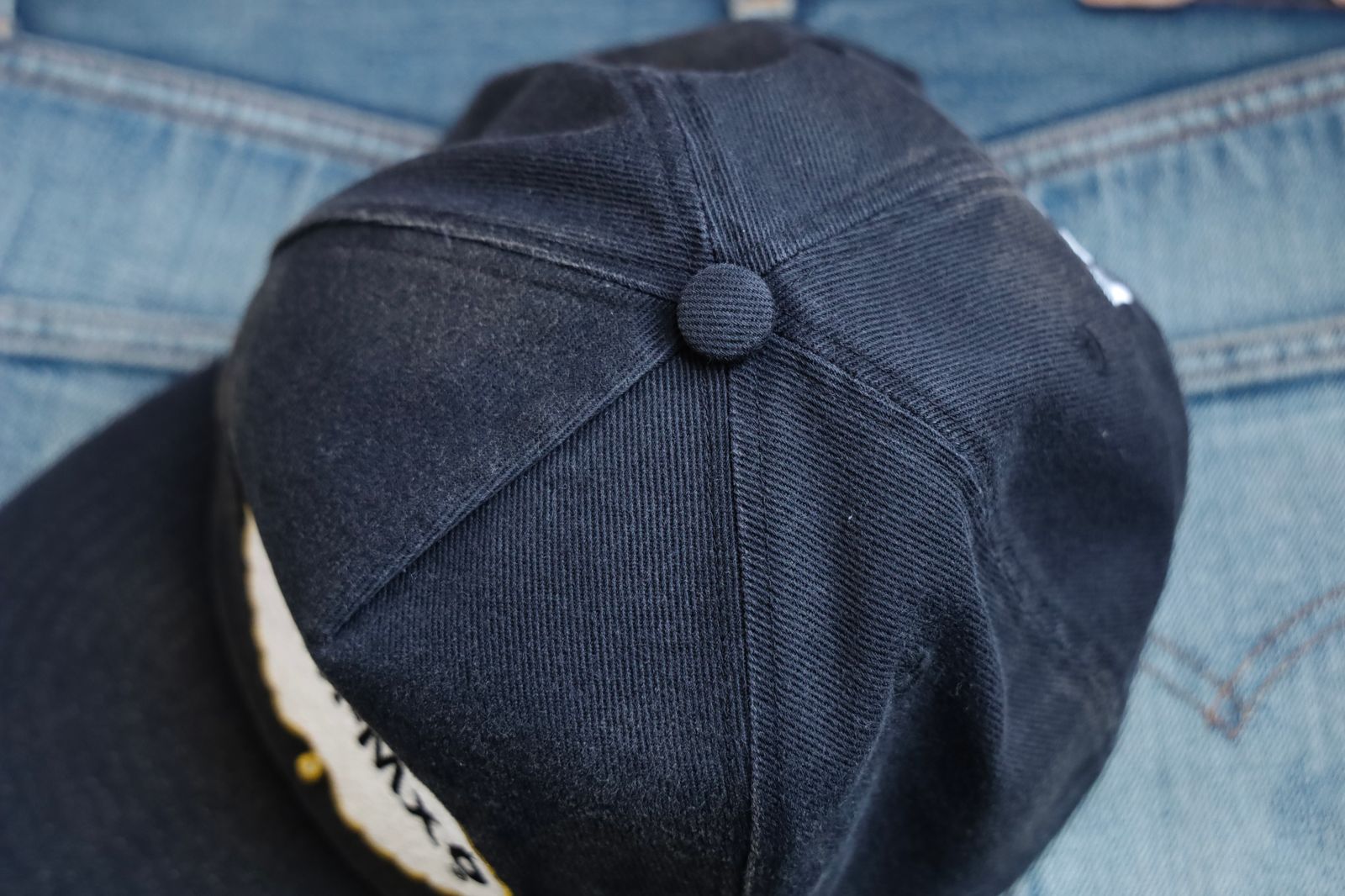 セントマイケル25SS 5PANNEL EAT ME CAP (SM-HR8-0000-075)BLACK