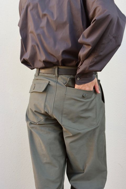 blurhmsROOTSTOCK 23FW Cotton Back Satin Baker Pantsスタイル