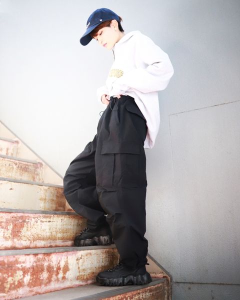 SEDAN ALL-PURPOSE 新作Arch Logo Quarter Zip Sweatshirt style.2023.9.2