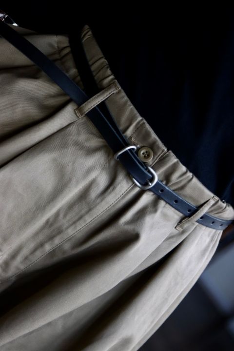 is-ness バルーンカーゴパンツ BALLOON CARGO EZ PANTSスタイル