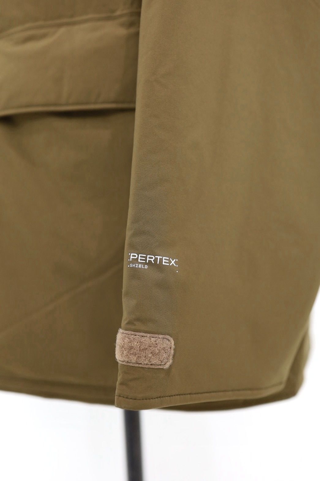 グラフペーパー PERTEX® SHIELD Insulated Military Parka(GM263-30271)BROWN☆10月17日(土)発売！