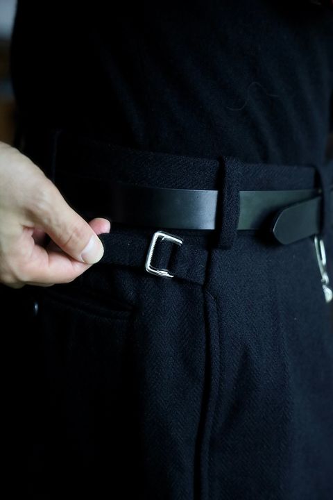 A.PRESSE Tweed Trousersスタイル