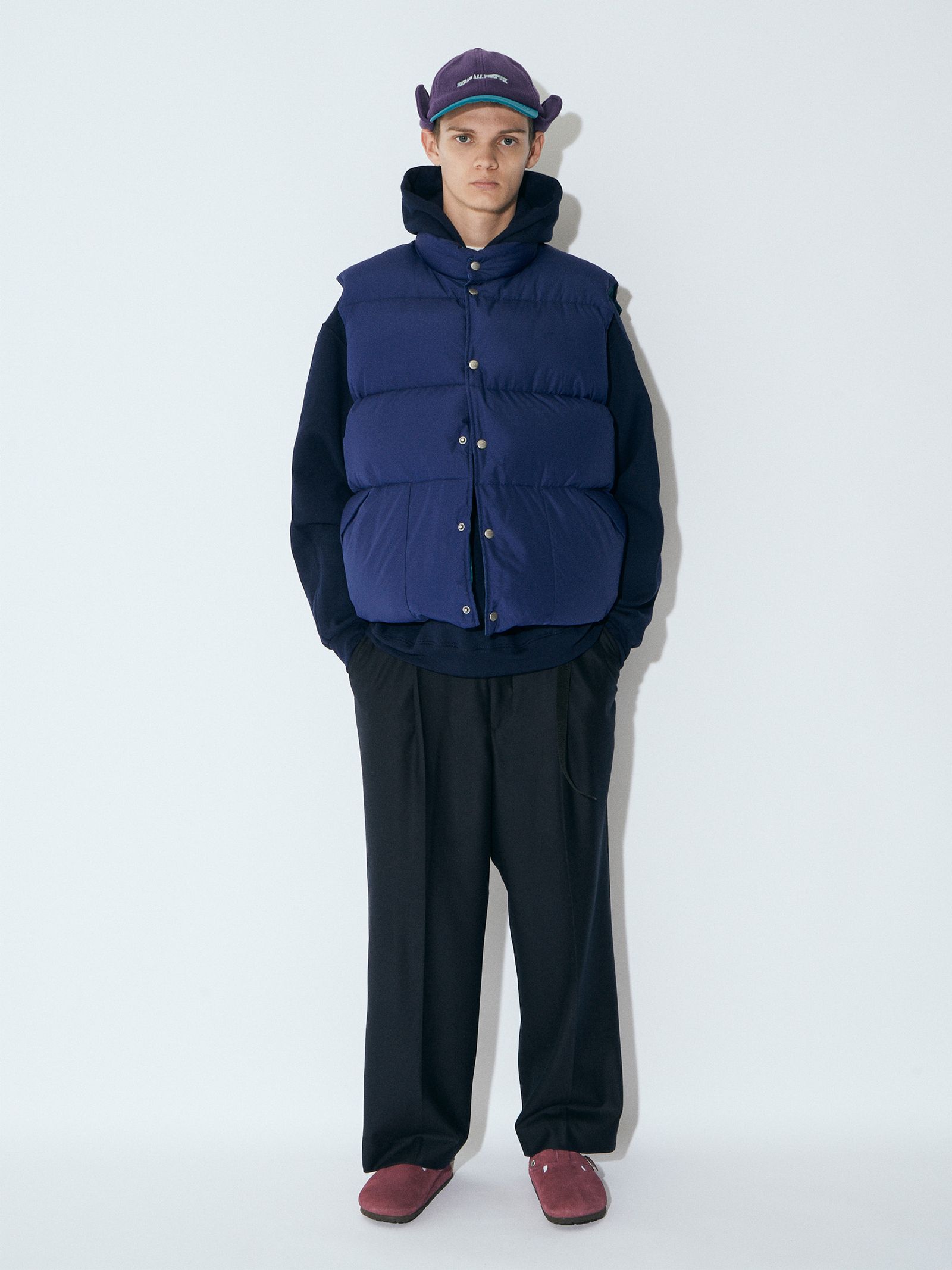 セダンオールパーパスFW23 Classic Down Vest (SD23F-JK01)Navy