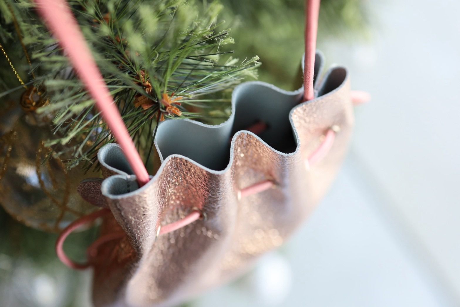 エンダースキーマ バッグpetal sac gloss(yv-b-psg)pink☆12月6日(土)発売！